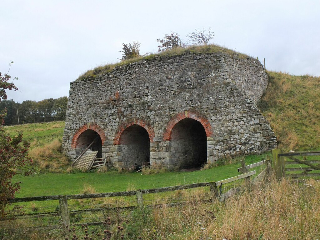 Old Lime Kiln Near Hadden © Jim Barton :: Geograph Britain And Ireland