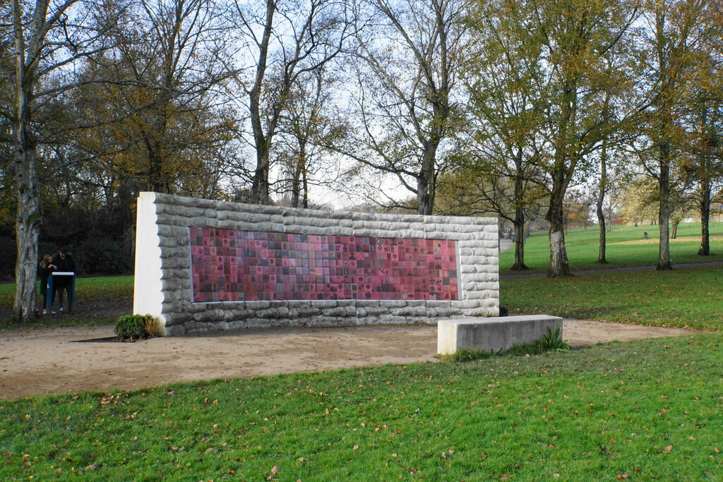 Somme Memorial in Heaton Park © Bill Boaden :: Geograph Britain and Ireland