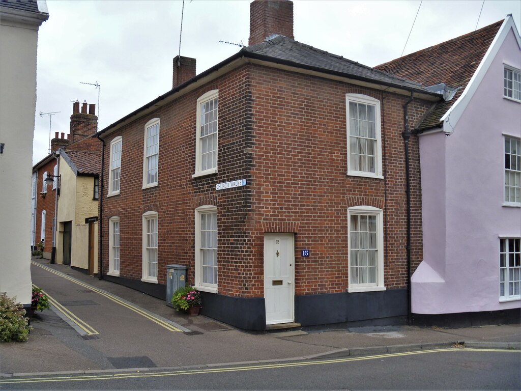 Bury St Edmunds houses [160] © Michael Dibb Geograph Britain and Ireland