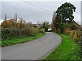 Road entering Smith End Green