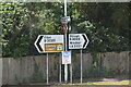 Roadsign, B3022, B3026 junction