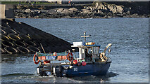 J5082 : The 'Hannah Lily' departing Bangor by Rossographer