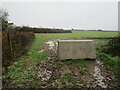 Footpath to Willoughby Farm