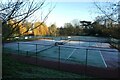 SE6050 : Tennis courts in Rowntree Park by DS Pugh