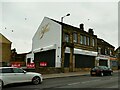 Shiffonz, Leeds Road