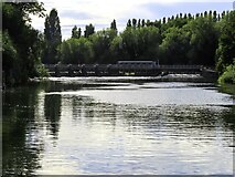 SU7274 : Caversham Weir on the River Thames by Steve Daniels