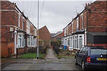 TA0831 : Pavilion Crescent off Worthing Street, Hull by Ian S