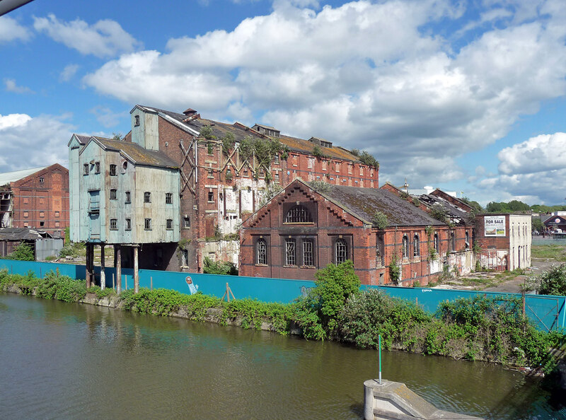 Former Mill, The Docks, Gloucester (2) © Stephen Richards :: Geograph 