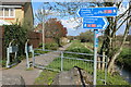 Cycle and pedestrian path by Sea Wall Reen