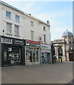 SO8505 : Halls Quality Bakers, 8 King Street, Stroud by Jaggery