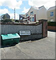 Green salt/grit box on an Ystradgynlais corner