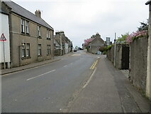 NO4203 : Main Street (A917) at its junction with the A915 in Kirton of Largo (Upper Largo) by Peter Wood
