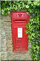 Victorian post box in Ellesborough Road