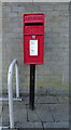 Elizabethan postbox, Perth Railway Station