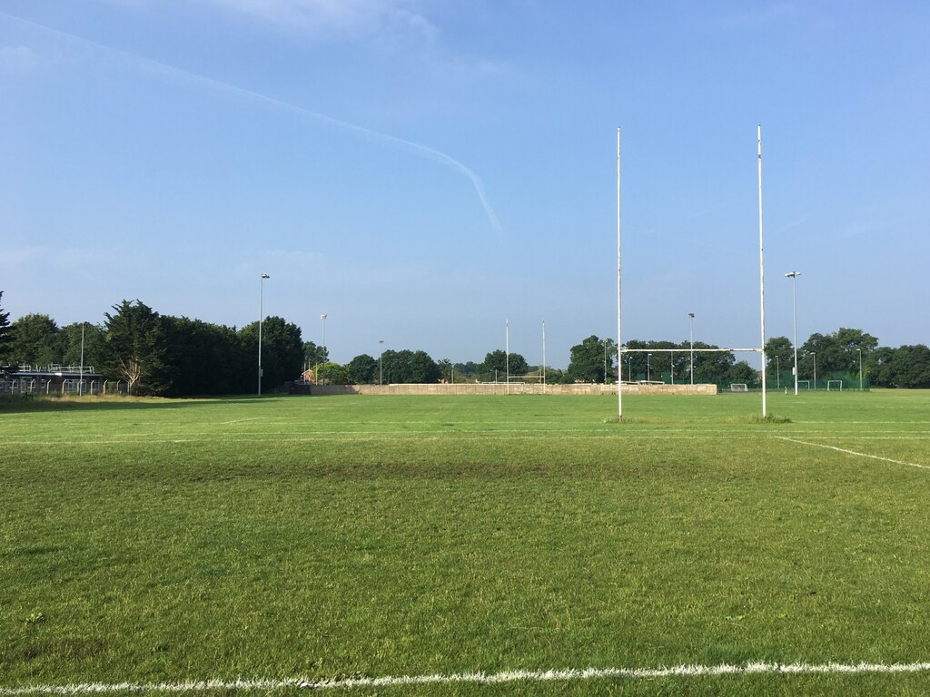 Farnborough Rugby Club © Mr Ignavy :: Geograph Britain and Ireland