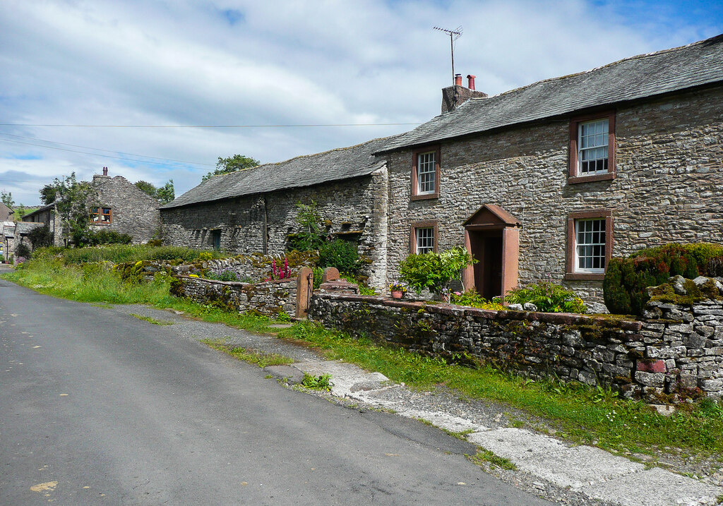 Keld House and farm buildings, Keld © Humphrey Bolton :: Geograph ...