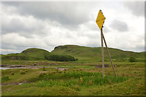 NM8129 : Sea Cable Marker at Slatrach Bay, Isle of Kerrera, Argyll and Bute by Andrew Tryon