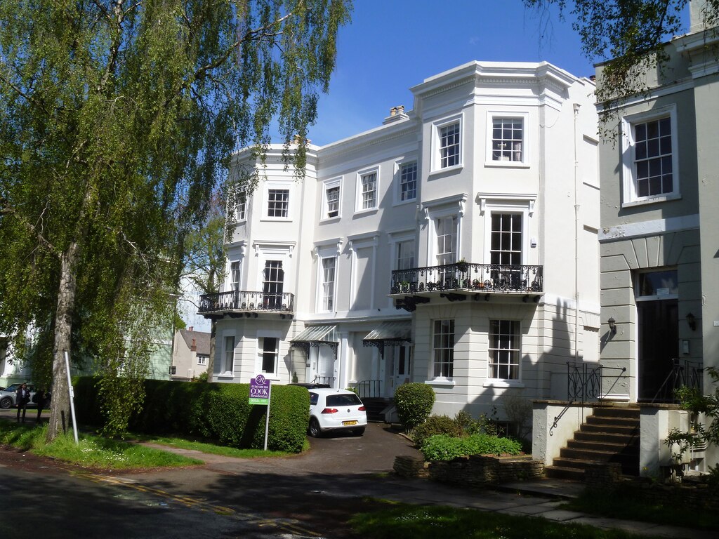 Cheltenham houses [141] © Michael Dibb :: Geograph Britain and Ireland