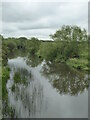 SP1853 : Looking down on the Avon from the Monarch's Way bridge by Rod Allday