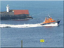 NJ9605 : Bon Accord lifeboat passing the North Pier lighthouse by Mat Fascione