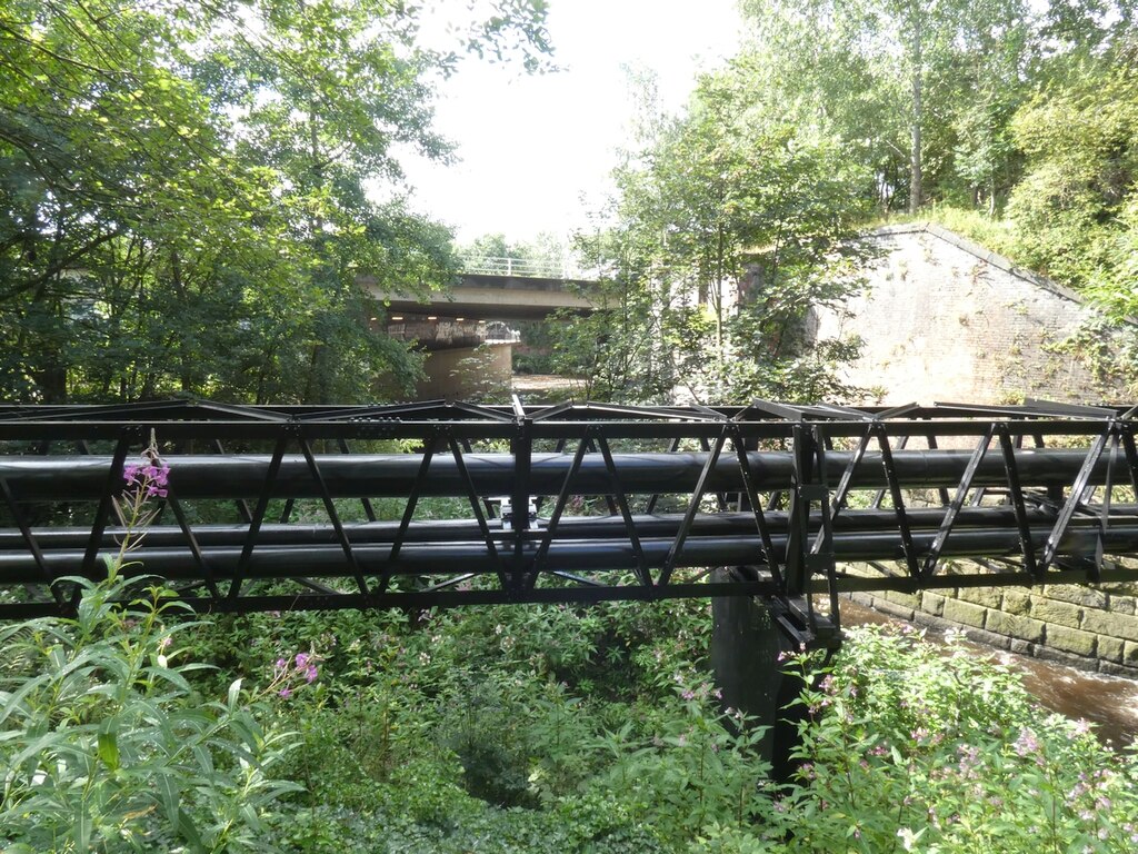 Pipe bridge over the River Tame © Gerald England :: Geograph Britain ...