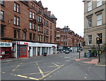 NS5766 : Junction of Lynedoch Street and Woodlands Road, Glasgow by habiloid