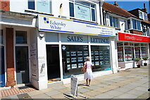 SU5600 : Eckersley White Estate Agents in the High Street by Barry Shimmon