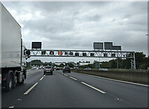 ST5881 : On the M5 at junction 17, heading east by Rob Purvis