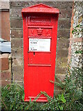 SP9005 : Victorian Letter Box at Swan Bottom by David Hillas