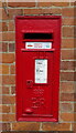 Elizabeth II postbox on Ledbury Road, Staunton