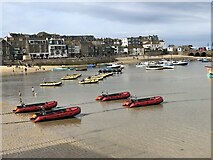 SW5140 : St Ives Harbour by David Robinson