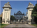 Lion Gates, Hampton Court