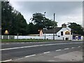 The Hanging Gate Pub and B5470, Cockyard