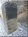 Milestone, Horsepools Hill, Brookthorpe