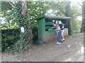 "Honesty" self-service vegetable stall, Barton Lane, Shillingford Abbot