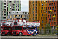 Mixed colours by the Thames