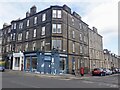 Vacant shop, Eildon Street and Inverleith Row