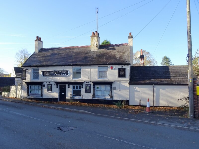 The Angel Inn © Ian Calderwood :: Geograph Britain and Ireland