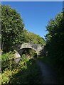 Croes-y-pant Lane bridge over Monmouthshire and Brecon Canal