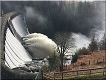 NN3780 : Laggan Dam by Steven Brown