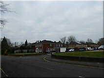 TQ0158 : Approaching the junction of Heathside Road and Heathside Gardens by Basher Eyre