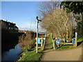 Junction of paths by the Erewash Canal