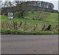 Onen Hendre and Onen direction signs, Monmouthshire