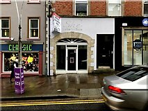 H4572 : Vacant shop, Market Street, Omagh by Kenneth  Allen