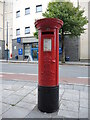 Edwardian letterbox on St Geroge