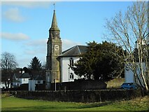 NS5751 : Eaglesham Parish Church by Richard Sutcliffe