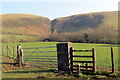 Sticil ger Ffarm Cwmglyd / Stile near Cwmclyd Farm