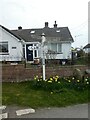 Signpost in Coldridge, labelled "Old Village Cross"