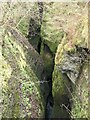 NH5966 : Black Rock Gorge by Richard Webb