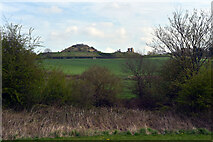 SE3318 : Sandal Castle seen from Pugneys Country Park, Wakefield by habiloid